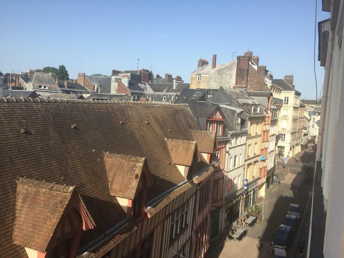 Bel Appartement Dans Le Centre Historique De 鲁昂 外观 照片